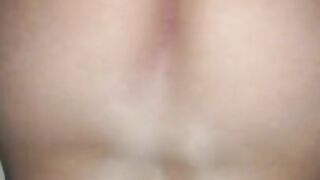 کیرشو کرده تو کونم منم قر میدم کونمو (prone bone anal