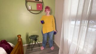 Lust potion makes Alice Horny and Gassy Farting and blowing up the toilet while she sucks your cock V191.1