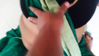 Rahul Desi naukrani ko Jabardasti choda (Indian sexy maid fucked while cleaning house) Huge ass cum