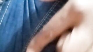 19 year old School girl musterbate in classroom