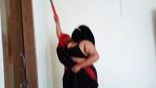 Desi Tamil Big Tits Hot granny Ka Thapa Thap chudai Majbore Appa Beta (Indian 60y Old granny fucked while she Cleaning)