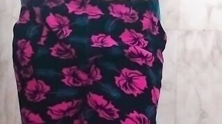 Hot 18-year-old Thai Teen, has sex with tourist and lets him film her fucking him. Amateur Video