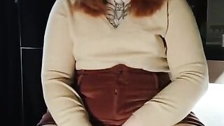 take this tight skirt off me