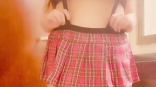 I got new toys, cum and play with me!