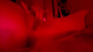 Swollen clit pussy play