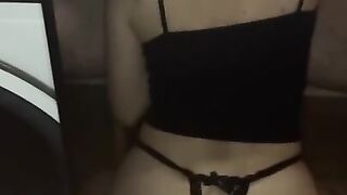 Latina female girl is fucking hard on the chair