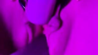 Fucking myself with my 7” dildo! ???????? Clipped my lips till they got too wet to stay on ????????????