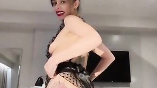 Naughty Maid Getting The Bed Warm