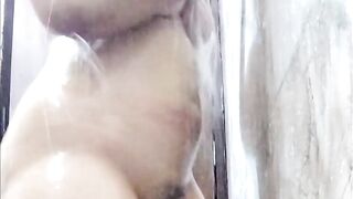 Jab raat ko bhabhi ko lund chusaya aur navel k sath khela