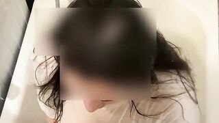 Обоссал подругу. Золотой дождь