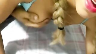 ! Dame duro que me encanta tu verga ! Le hablo sucio a mi novio mientras me da en cuatro