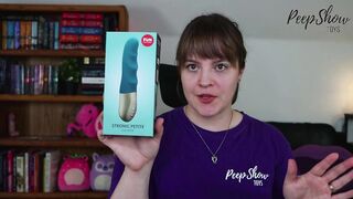 Sex Toy Review - Fun Factory Stronic Petite Pulsating Silicone Dildo, courtesy of Peepshow Toys!