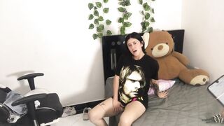 I invite my friend to play with the lush