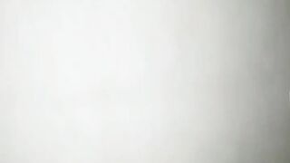 Desi girlfriend masterbate alone in home