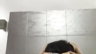 culo colmbiano le encanta sentones en la polla y llenarce de leche el culo, le encanta que se la met