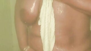 Always wet 4 U