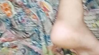 Bhabi ko silicon condom lgake choda