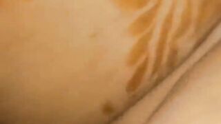 Arab pussy fuck in car