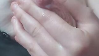 Lait qui gicle de mon sein milf