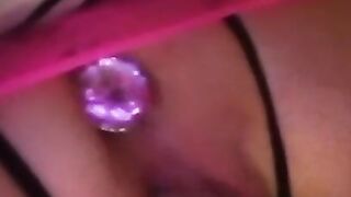 Dilo fucking tight pussy