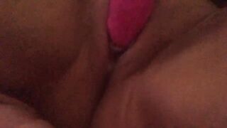 MandyFoxXx fucking herself til she cums