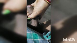 Ghar par ekali bhabi ke sath kya hua