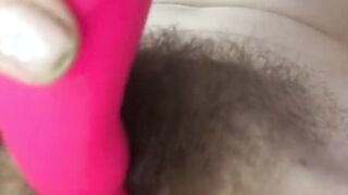 Noisy pussy as mom masturbates to feel better