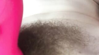 Noisy pussy as mom masturbates to feel better