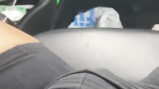 Teen Gets Fingered in Moving Car