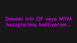 Turkish teen cheats while her boyfriend calls