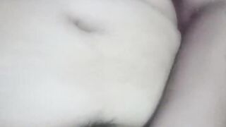 Chubby chichona plays with her big tits and ends up playing with her rich pussy