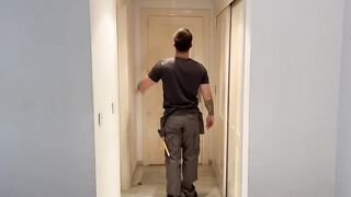 Stepmom & Builder body swap