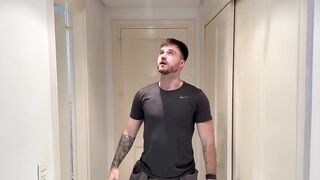 Stepmom & Builder body swap