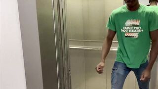 black guy fucked me right in the entrance of the house