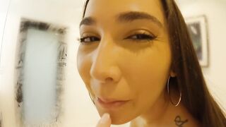 CUMMING IN THE SHOWER