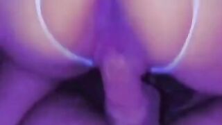 Sexo con mi novia de 18 años después de la fiesta????????