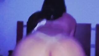 Sexo con mi novia de 18 años después de la fiesta????????