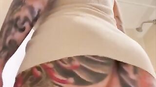 Your giantess Ashley feels sexier than ever (pov)