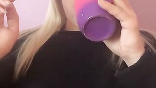 Sexy blonde girl smoke a cigarette