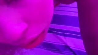 EATING THE HOT INFLUENCER WITH ANAL PLUG WHILE SHE DRINKS ALL MY MILK