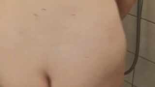 Cheap swinger hotel bathroom fucking creampie greek whore poutana gamisi se ftino ksenodoxeio