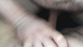 Amateur Couple has a close up quicky