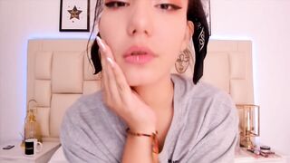 I really want to suck a good cock and get slapped with your cock like the little whore I like to be