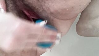 Come play with me in the shower, need a good fuck