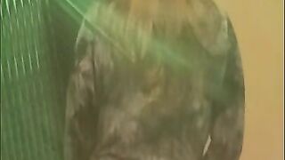 A few drinks leads to the slut twerking on step fathers thick cock