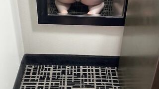 Mirror view of me sucking dick (Onlyfans @bree_kai for FULL video)