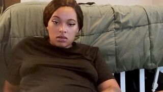Stare into my eyes while I’m vibrating my clit so I can look at you while I squirt . Comment for pt2