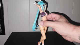 Miku's thick surprise