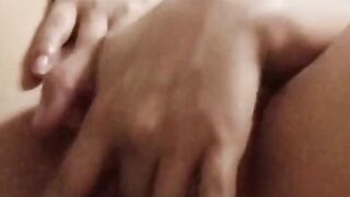 Massage and Fingering My Pussy