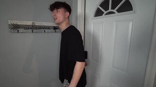 saudi Barbienjd gets fucked by stepson/ السعوديه باربي نجد مع 